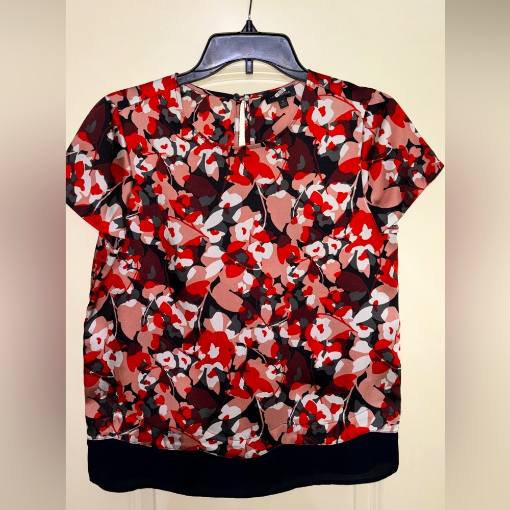 The Limited top. Size small. Red/navy floral print. EUC